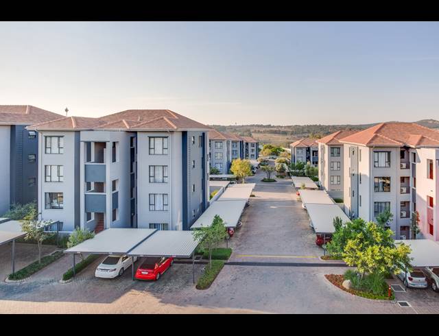 2 BEDROOM APARTMENT FOR SALE IN LONEHILL
